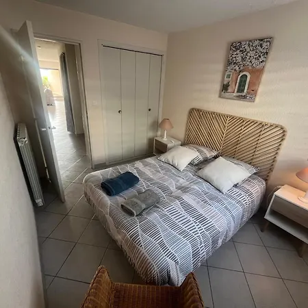 Spacieux Appartement, Grande Terrasse, Acces *