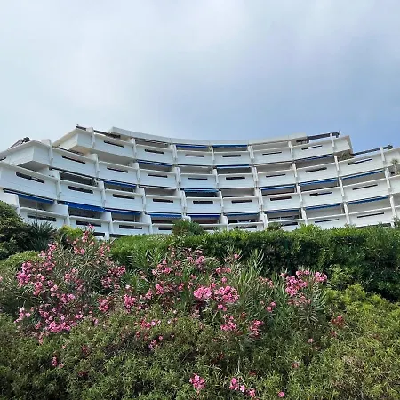 Spacieux Appartement, Grande Terrasse, Acces Apartman